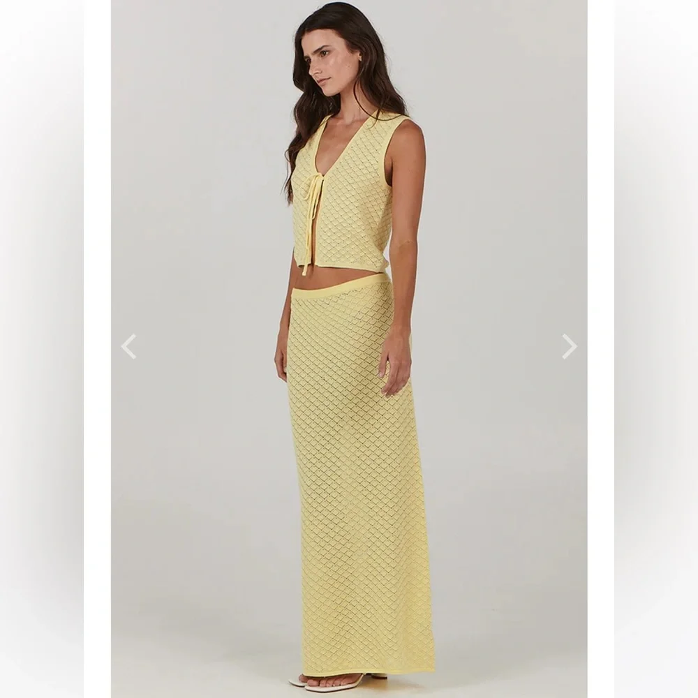 Charlie Holiday Jessie Knit Midi Skirt Yellow Pointelle Resort Vacation NWT - Picture 2 of 7
